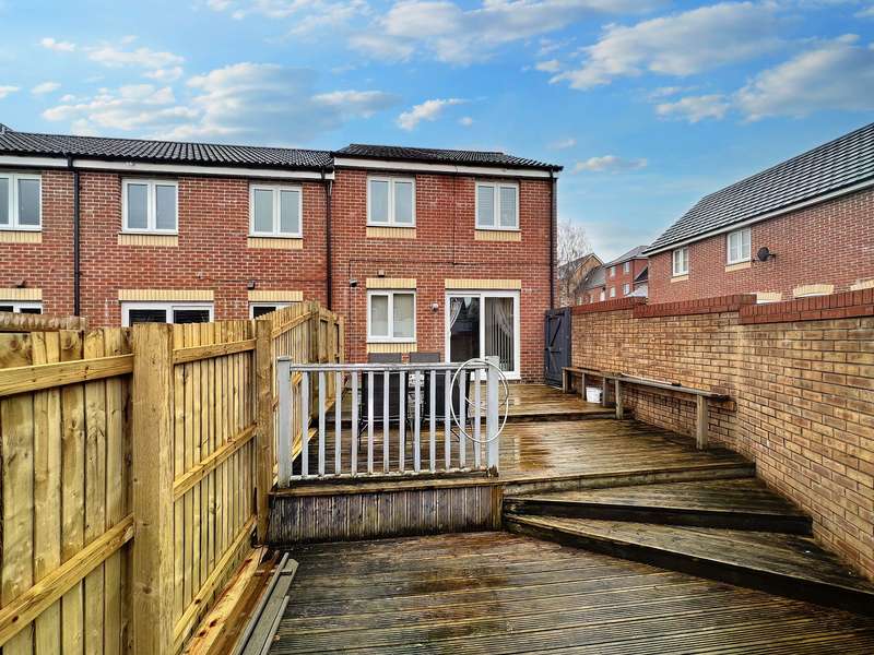 Property for Sale in Red Kite Close, Penallta, Cf82