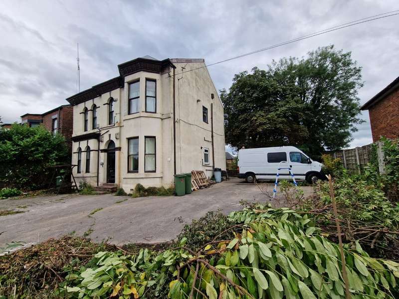 Property for Sale in Manchester Road, Denton, Manchester, M34