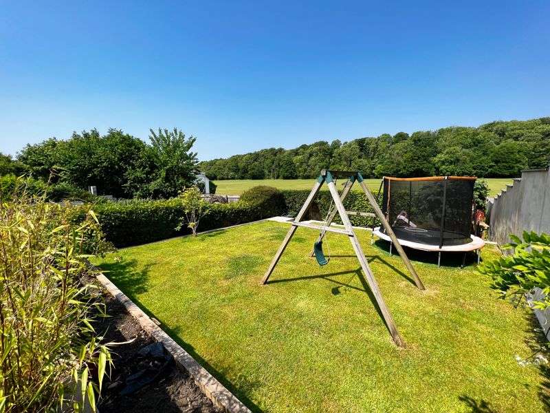 Property for Sale in Newbridge Gardens, Bridgend, Cf31