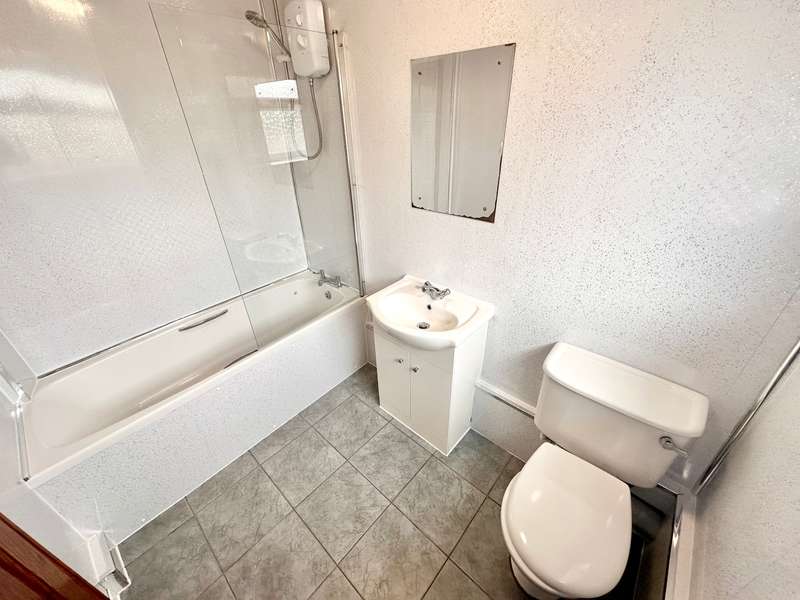 Property to rent in New Houses, Pantygasseg, Pontypool, Np4