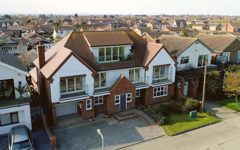 Properties for sale listed by Richard Poyntz, Canvey Island