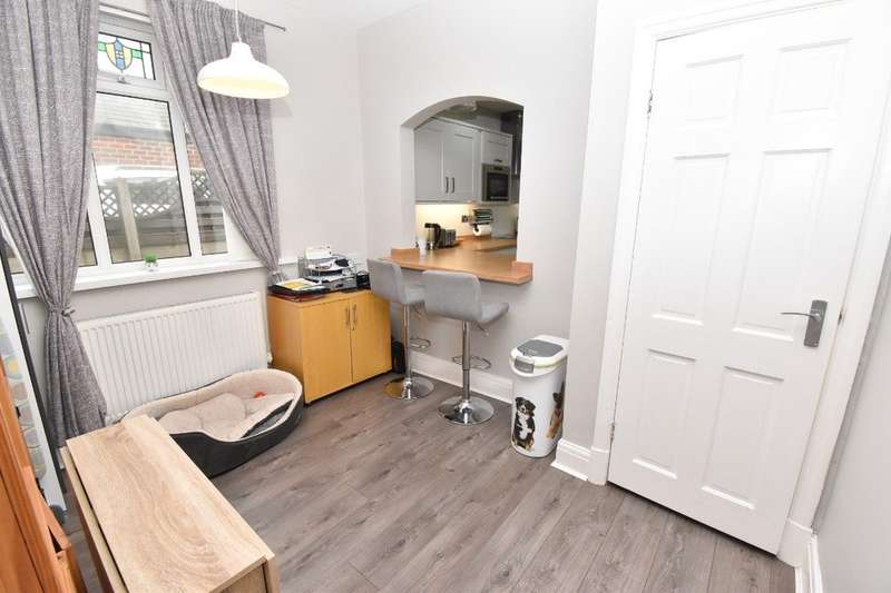 Property for Sale in Devonshire Road, Blackpool, Fy2