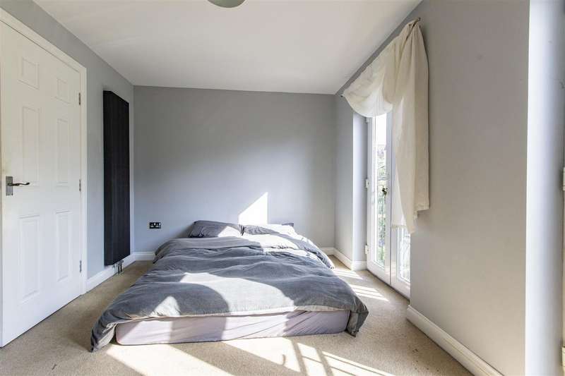 Property for Sale in Wilden Croft, Brimington, Chesterfield, S43