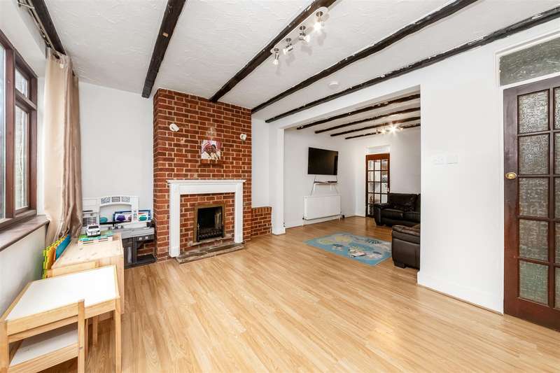 Property for Sale in Cromwell Road, Caterham, Cr3