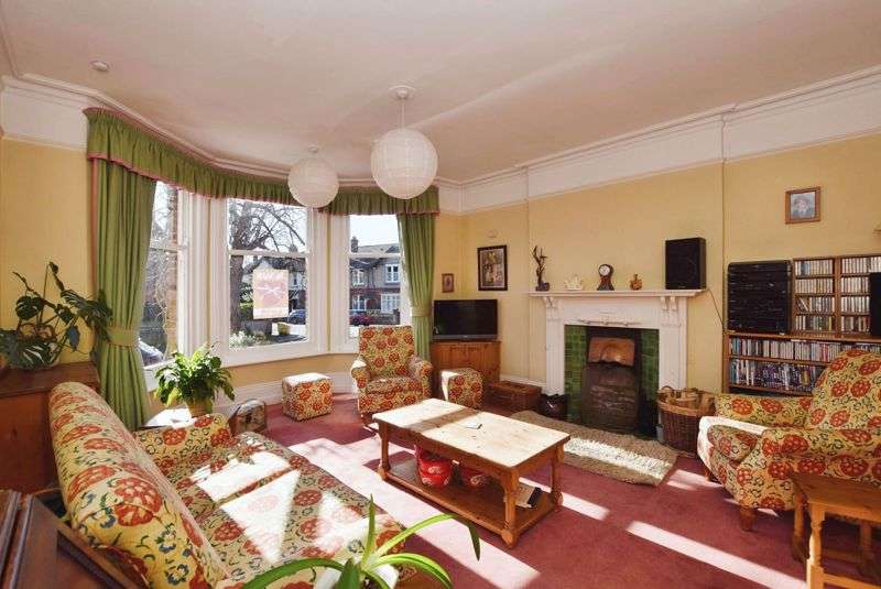 Property for Sale in Moberly Road, Salisbury ***video Tour, Sp1