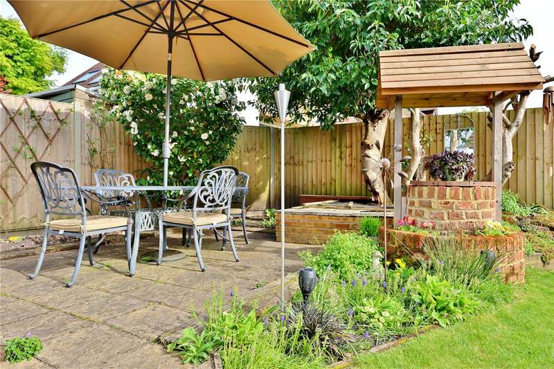 Property for Sale in Cheapside, Horsell, Woking, Surrey, Gu21