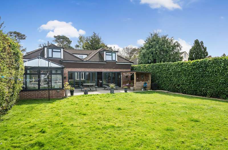 Property for Sale in Portsmouth Road, Horndean, Po8