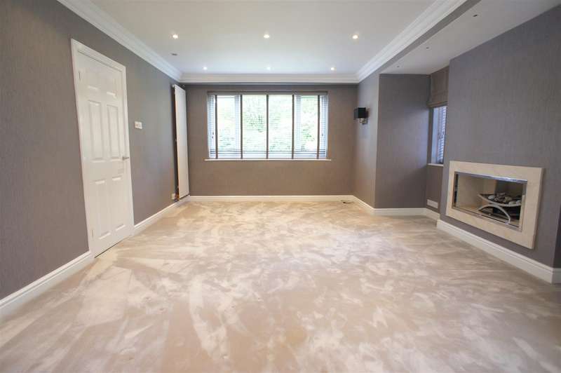 Property to rent in Culcheth Hall Drive, Culcheth, Warrington, Wa3