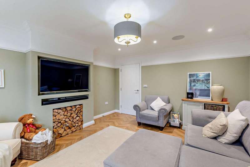 Property for Sale in New Penkridge Road, Cannock, Ws11