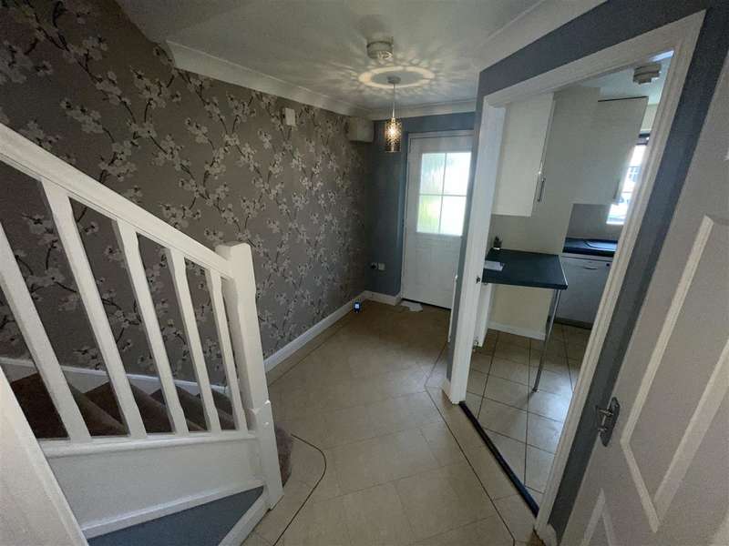 Property to rent in Maytree Close, Adlington, Pr6