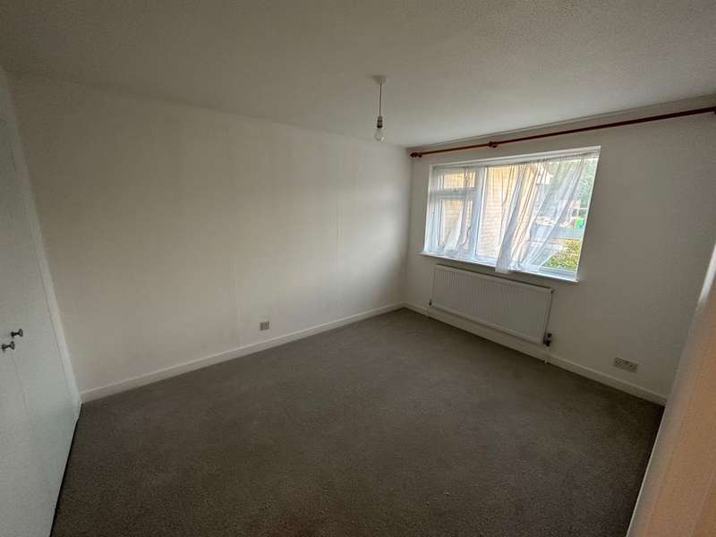 Property to rent in Maple Drive, Burgess Hill, Rh15