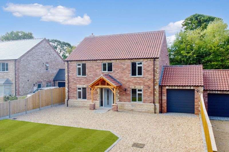 4 Bedrooms Property for sale in Helpringham, NG34