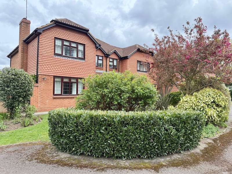5 Bedrooms Detached House for sale in Wondesford Dale, Binfield, RG42