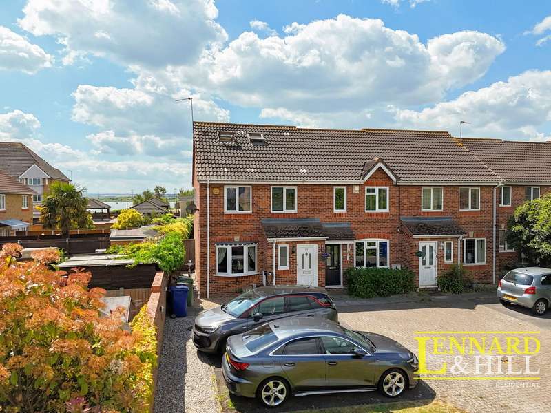 4 Bedrooms Terraced House for sale in Argent Street, Grays, RM17
