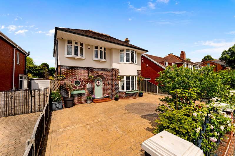4 Bedrooms Property for sale in St. Helens Road, Leigh, WN7