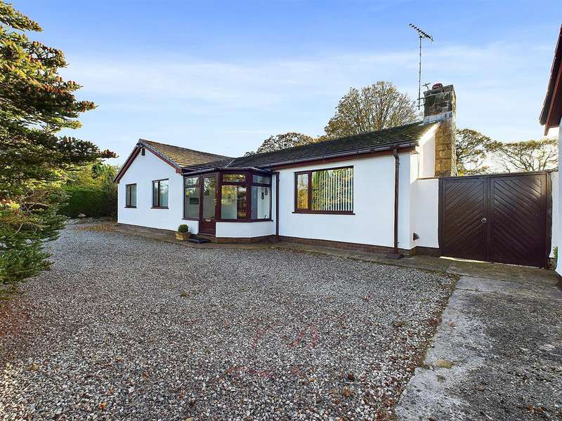 4 Bedrooms Detached Bungalow for sale in Monastery Road, Pantasaph, CH8