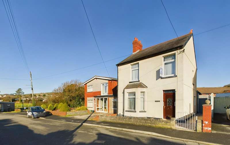 3 Bedrooms Detached House for sale in Sussex Road, Burry, SA16
