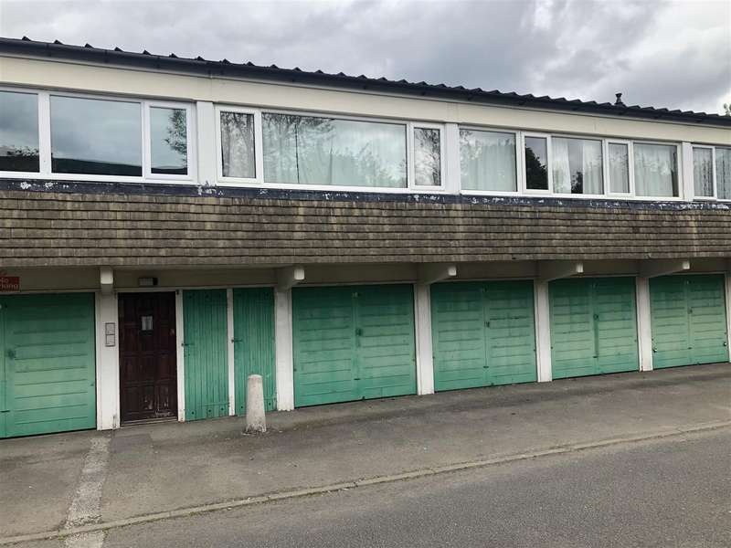 Properties to rent listed by Ferndown Estates, Marston Green