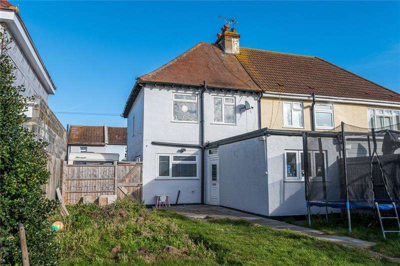 Property for Sale in New Road, Great Wakering, Ss3