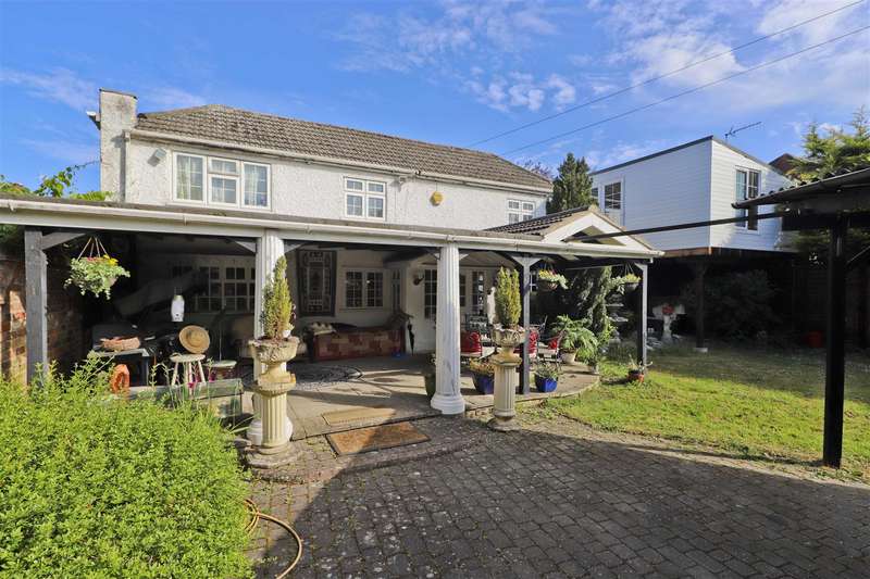 Properties for Sale in Ruislip, Ruislip Middlesex