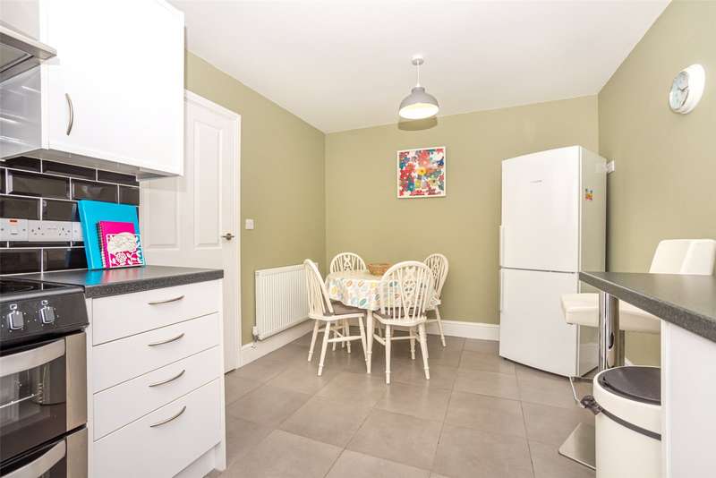 Property for Sale in Parc Canol, Llanrug, Caernarfon, Gwynedd, Ll55