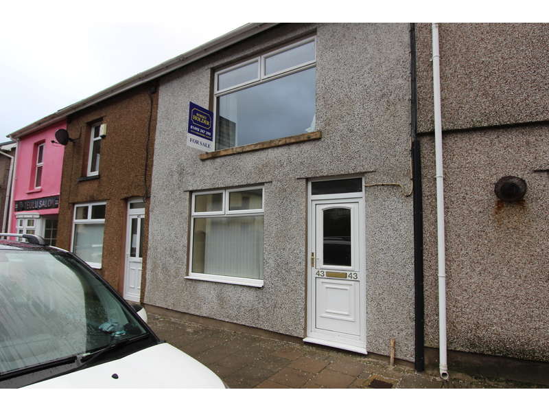 Properties for Sale in Newport, Brynawel Newport Gwent