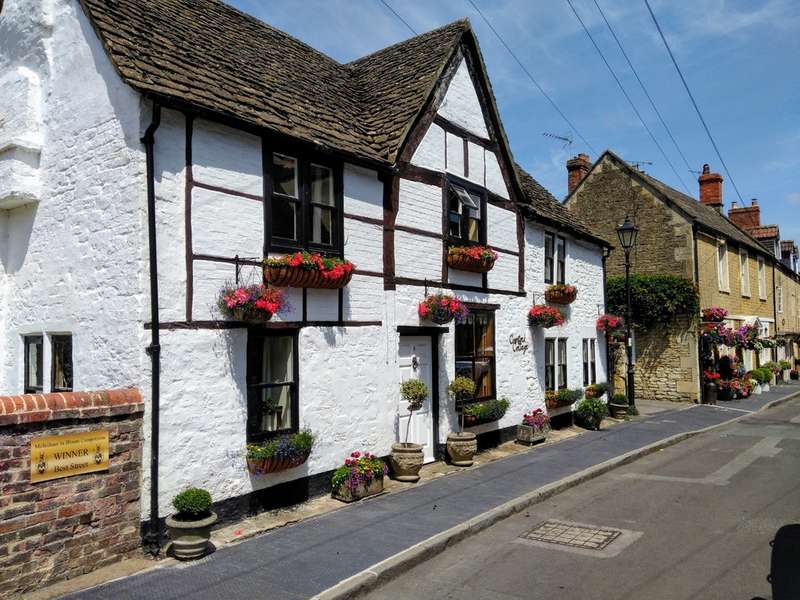 Properties for Sale in Melksham, Melksham Wiltshire