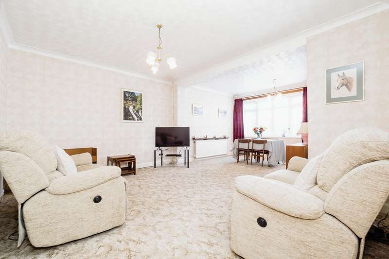 Property for Sale in Heather Gardens, Rise Park, Romford, Rm1