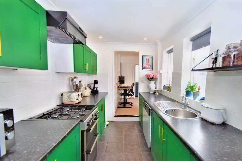 Property to rent in Queen Street, Ashford, Tn23