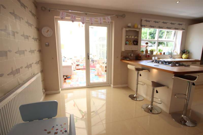 Property for Sale in Tenterfields, Apperley Bridge, Bd10