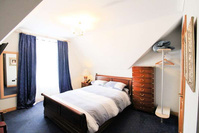 Property for Sale in Burnbank Road, Hamilton, Ml3