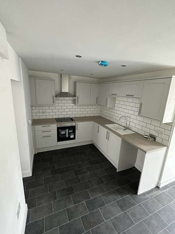 Properties for Sale in Mountain Ash, Mountain Ash Mid