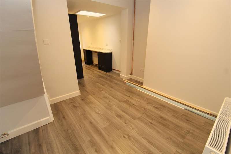 Property to rent in Kingswood Avenue, Aintree, Liverpool, L9