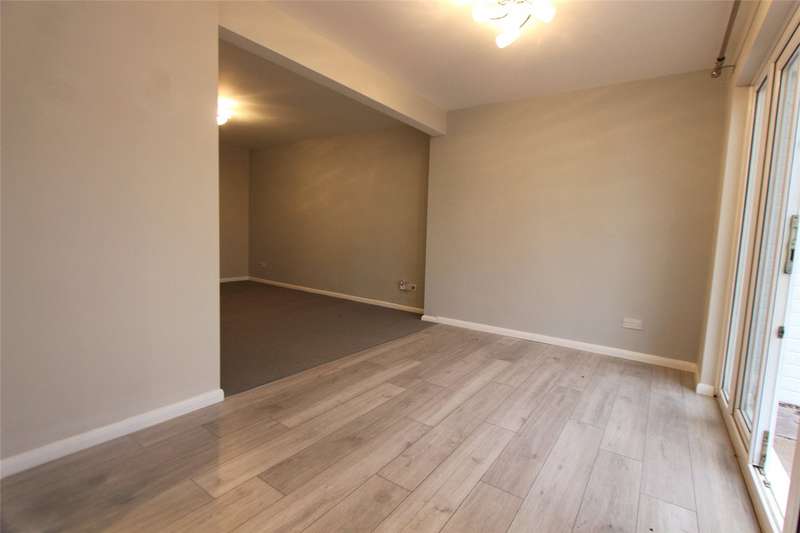 Property to rent in Holtynge, Benfleet, Ss7