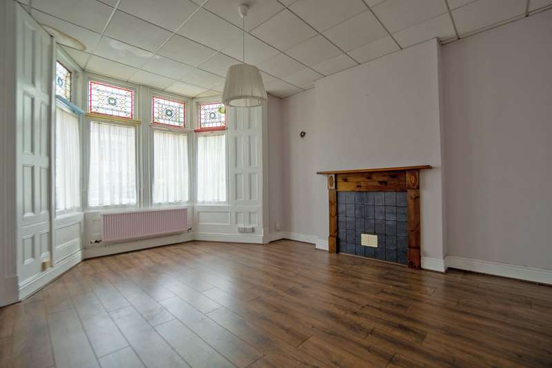 Properties for Sale in Penarth, Clive Place Penarth South