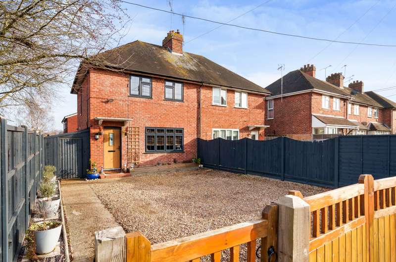 Properties for Sale in Bracknell, Meadow Way Bracknell Berkshire