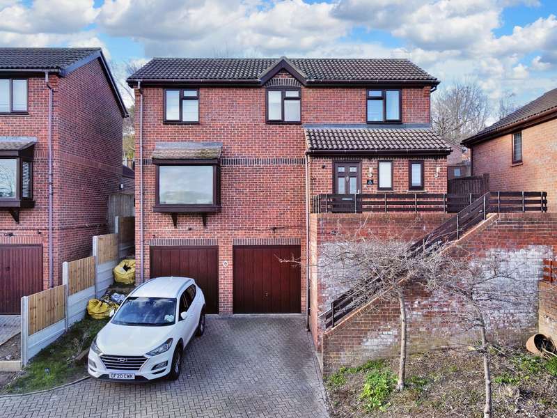 Properties for Sale in Chatham, Davis Estate Chatham Kent