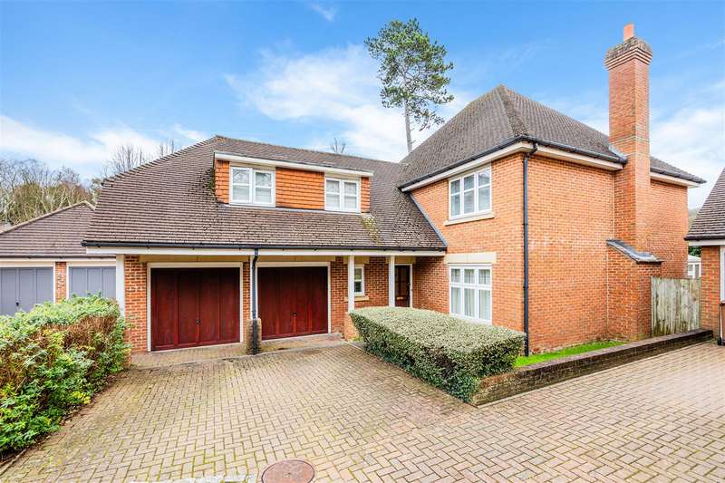 Properties for Sale in Coulsdon, Cr5