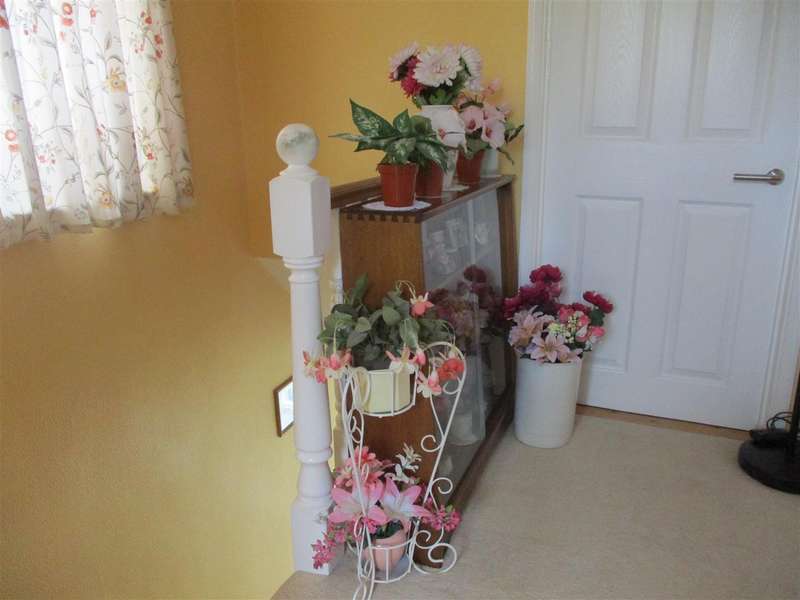 Property for Sale in Willow Park, Otford, Tn14