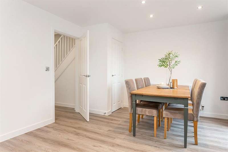 Property for Sale in Old Broyle Road, Chichester, Po19