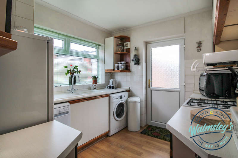 Property for Sale in Mantilla Drive, Styvechale Grange, Coventry, Cv3