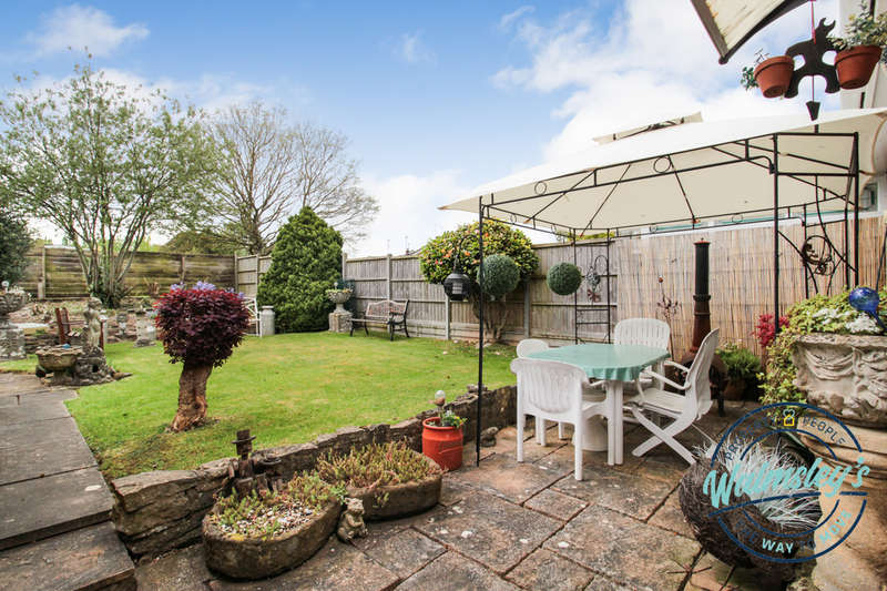 Property for Sale in Mantilla Drive, Styvechale Grange, Coventry, Cv3