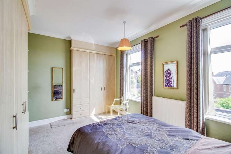 Property for Sale in Runtlings Lane, Ossett, Wf5