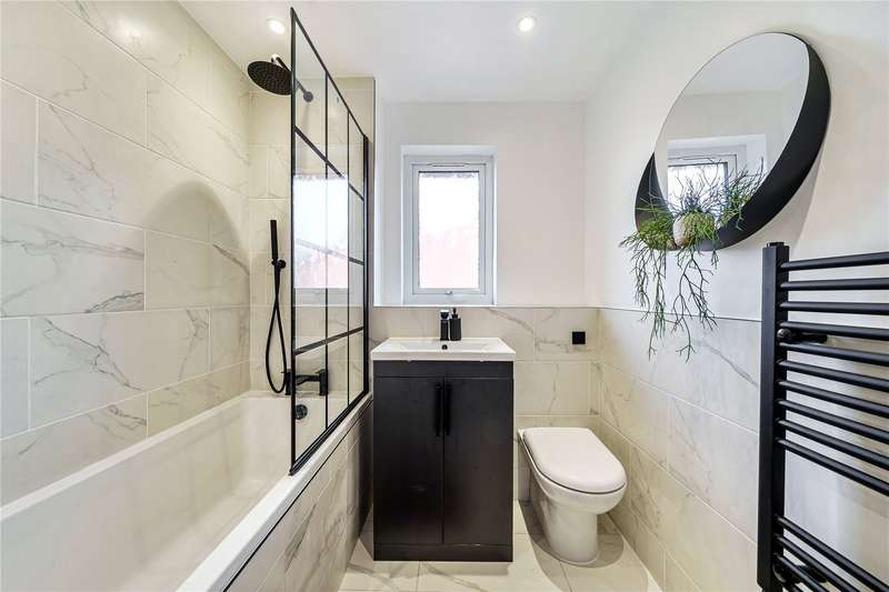 Property for Sale in Regency Gardens, Waltononthames, Surrey, Kt12