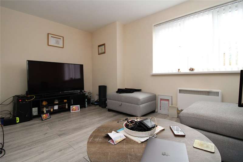 Property for Sale in Farriers Close, Swindon, Wiltshire, Sn1