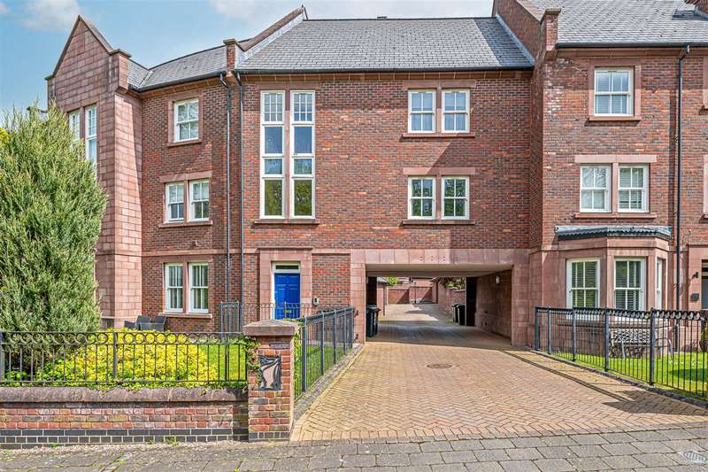 Property for Sale in Stansfield Drive, Grappenhall, Warrington, Wa4