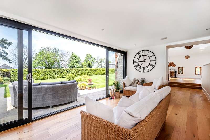 Property for Sale in The Wellsway, Nr Bath, Bs31