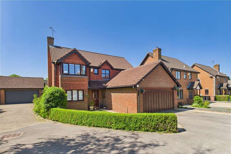 4 Bedrooms House for sale in Woodward Close, Winnersh, Wokingham, Berkshire, RG41