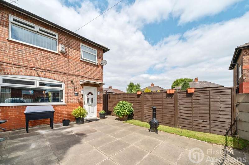 3 Bedrooms House for sale in Monkton Avenue, Manchester, Greater Manchester, M18