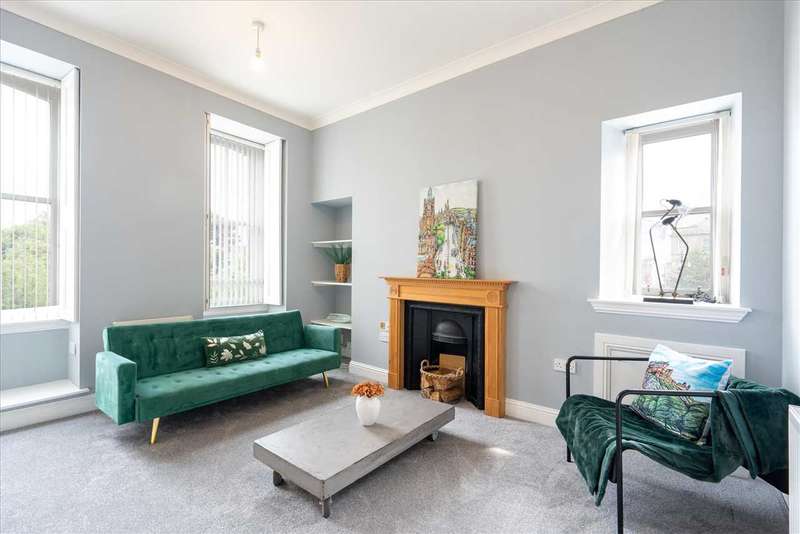 2 Bedrooms Apartment Flat for sale in North Street, EH51